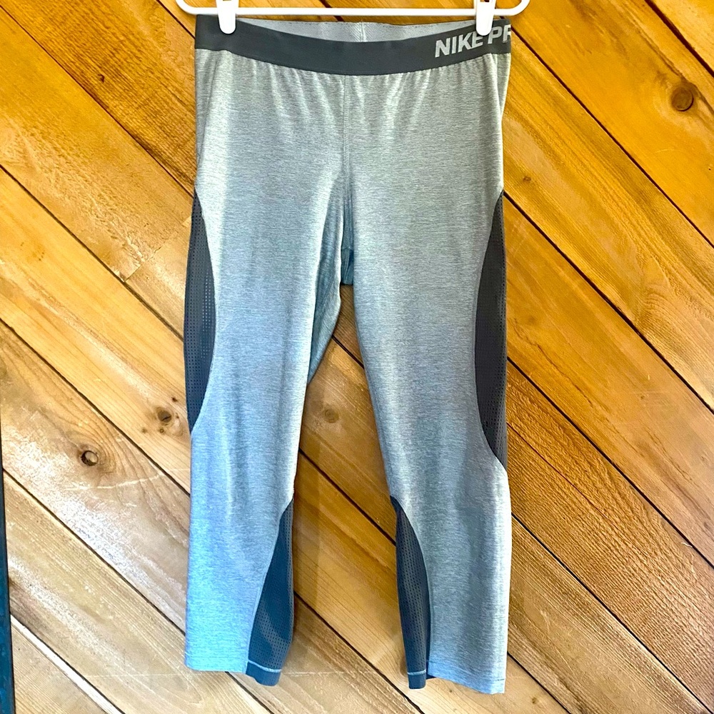 Nike Pro Hypercool Gray Leggings Size Large